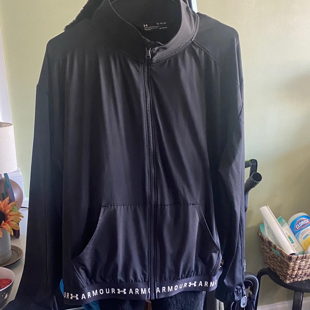 Under Armour Black Full-Zip Jacket